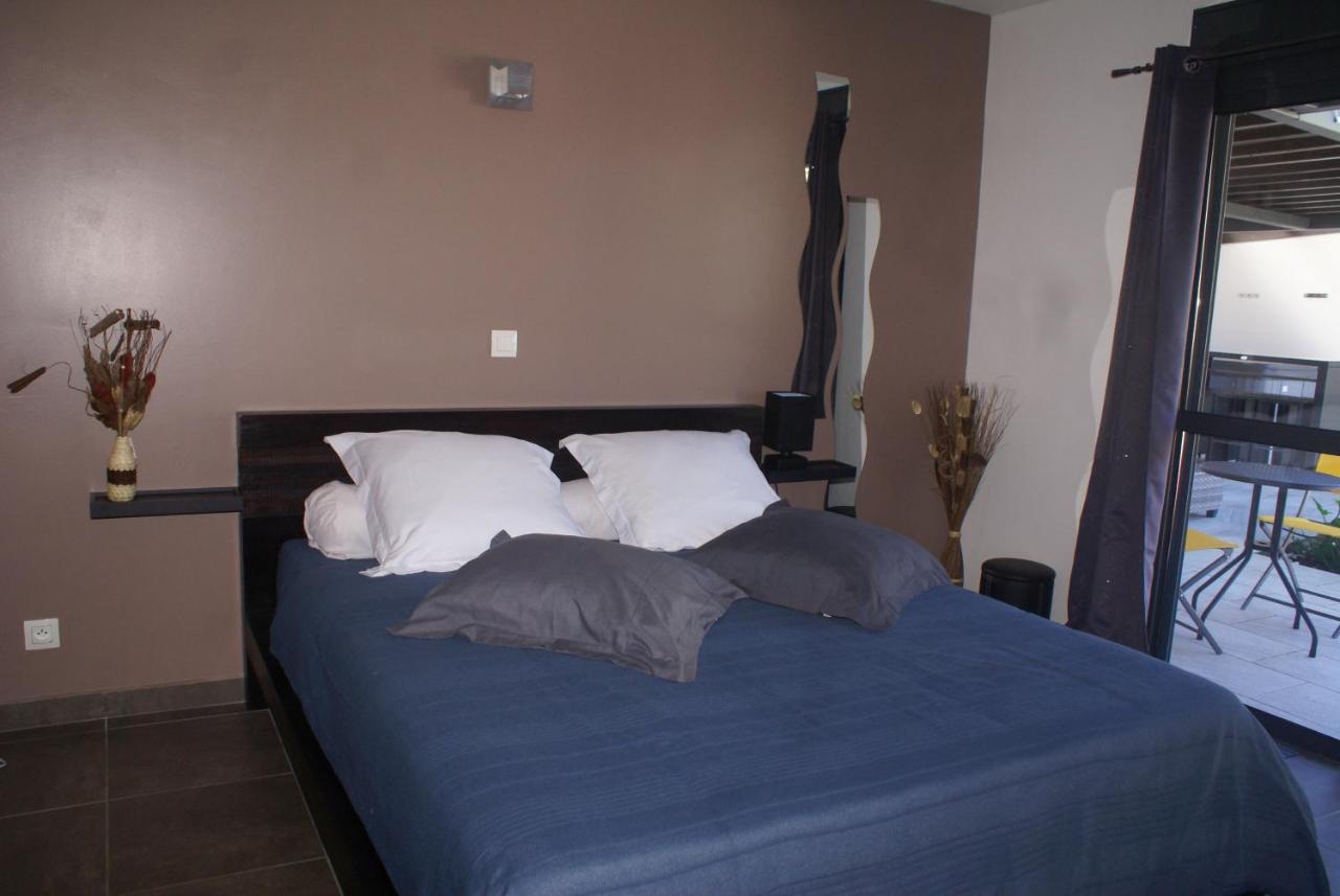 Chambre D'Hote Les Quatres Saisons Ла-Плен-де-Кафр Экстерьер фото